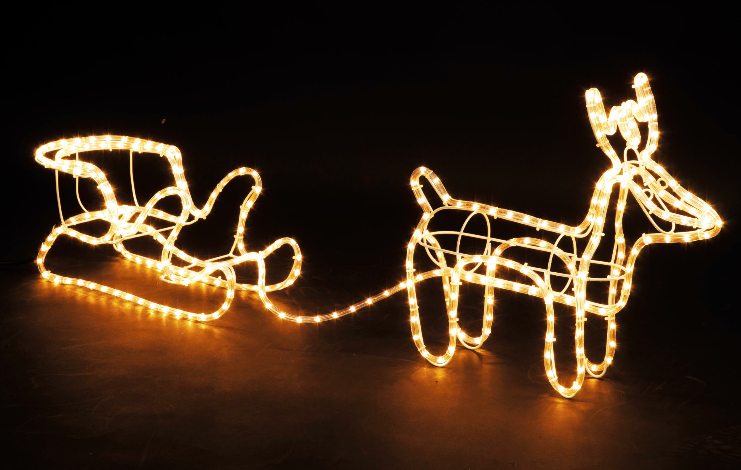 Rentier mit Schlitten 324 Lichter IP44 innen & außen Weihna, 49,99